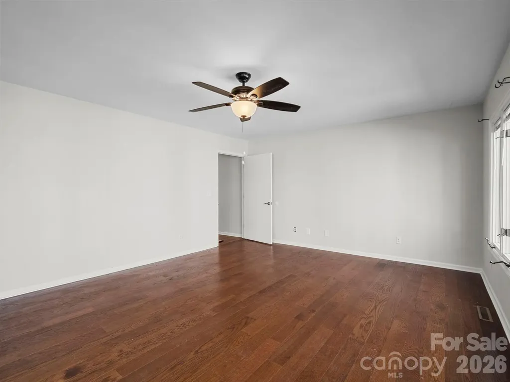 423 Mountain View Drive Columbus NC 28722