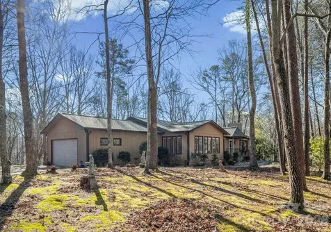 423 Mountain View Drive Columbus NC 28722