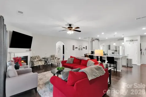 379 Kentmere Lane Lake Wylie SC 29710