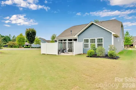 379 Kentmere Lane Lake Wylie SC 29710