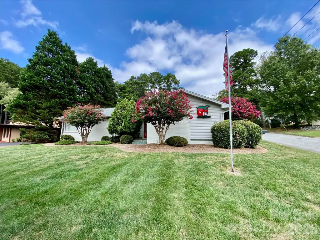 400 Statesville Boulevard Salisbury NC 28144
