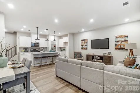 3839 Cheyney Park Drive Charlotte NC 28269
