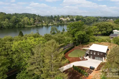 8 Midland Drive Asheville NC 28804
