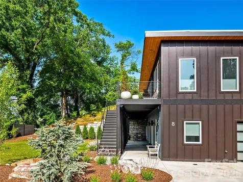 8 Midland Drive Asheville NC 28804