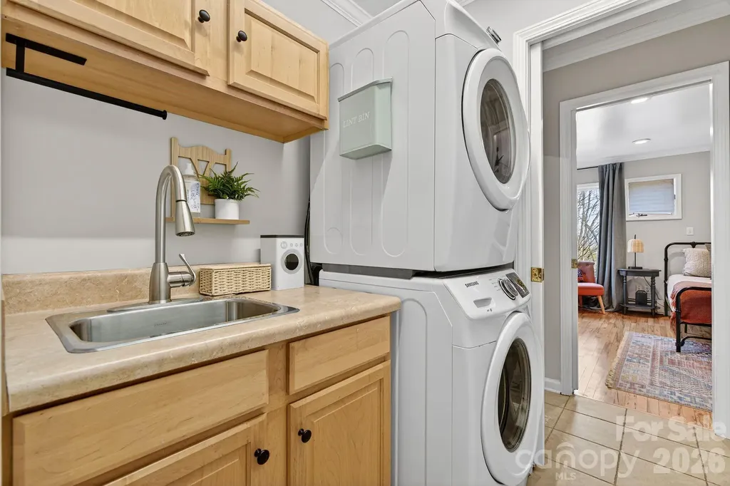 99 Margaret Drive Leicester NC 28748
