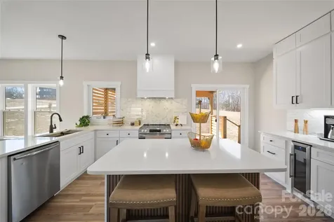78 Scott Meadows Drive Asheville NC 28806