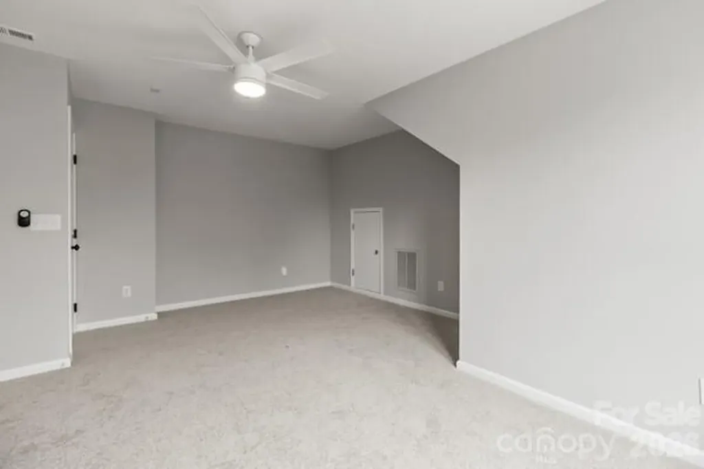 11619 Planters Estates Drive Charlotte NC 28278