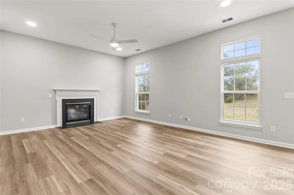 11619 Planters Estates Drive Charlotte NC 28278