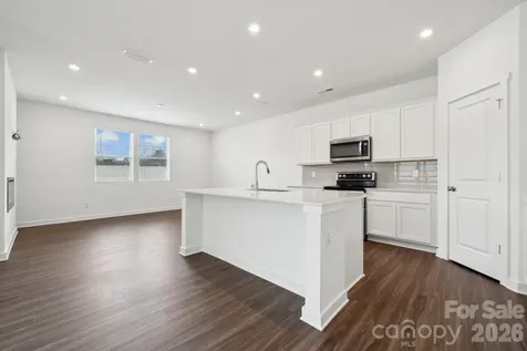 208 Bezelle Avenue York SC 29745