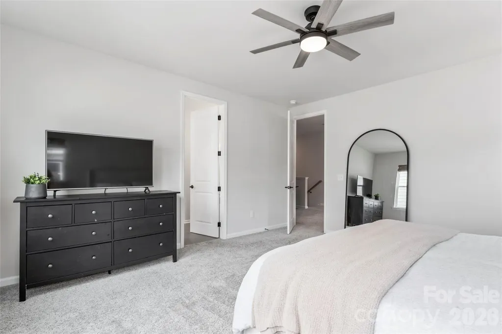 5730 Clear Creek Lane Charlotte NC 28215