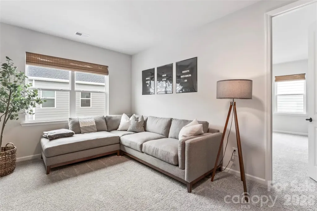 5730 Clear Creek Lane Charlotte NC 28215