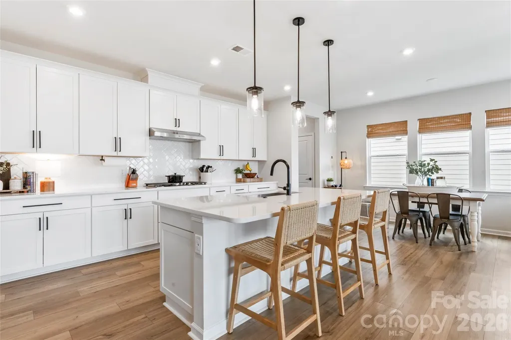 5730 Clear Creek Lane Charlotte NC 28215