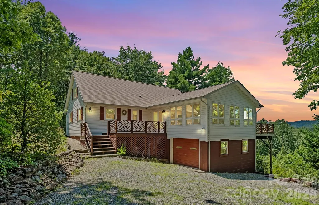 5545 Pine Ridge Drive Connelly Springs NC 28612