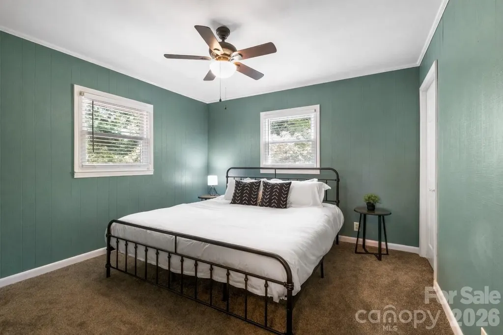 5545 Pine Ridge Drive Connelly Springs NC 28612