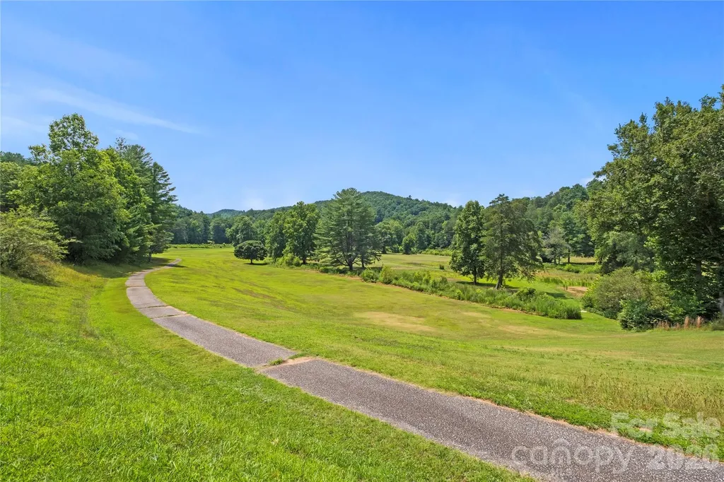 5545 Pine Ridge Drive Connelly Springs NC 28612