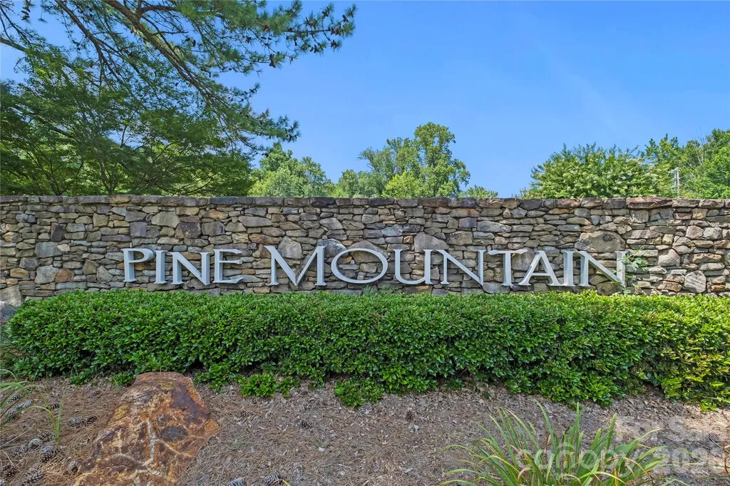 5545 Pine Ridge Drive Connelly Springs NC 28612