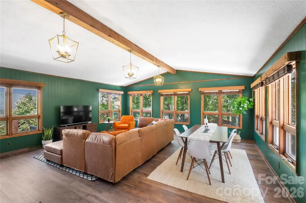 5545 Pine Ridge Drive Connelly Springs NC 28612