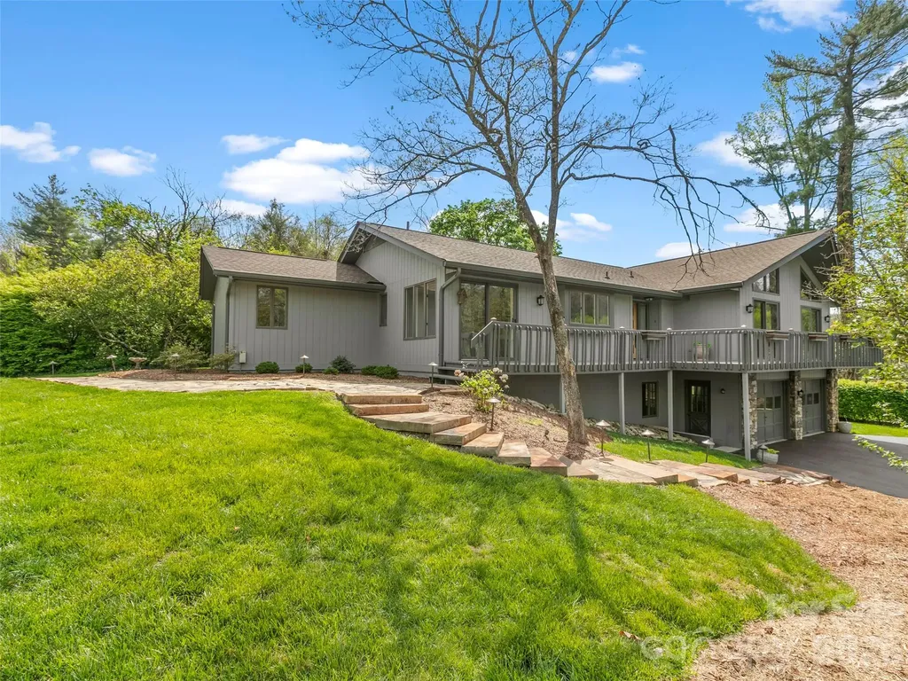2731 Miller Lane Hendersonville NC 28791