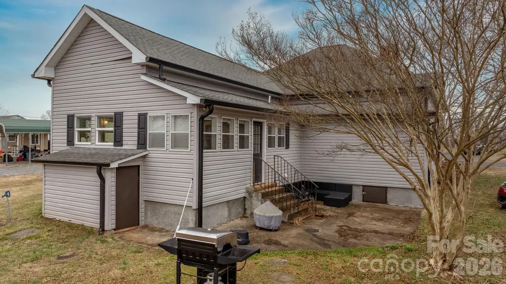 308 Park Avenue Morganton NC 28655