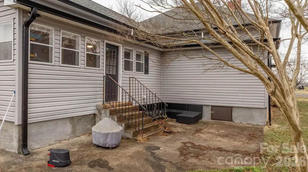308 Park Avenue Morganton NC 28655