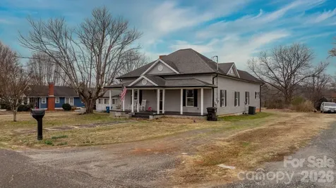 308 Park Avenue Morganton NC 28655