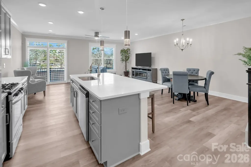 2206 Bexar Trail Matthews NC 28105