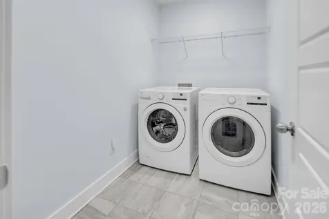 2206 Bexar Trail Matthews NC 28105