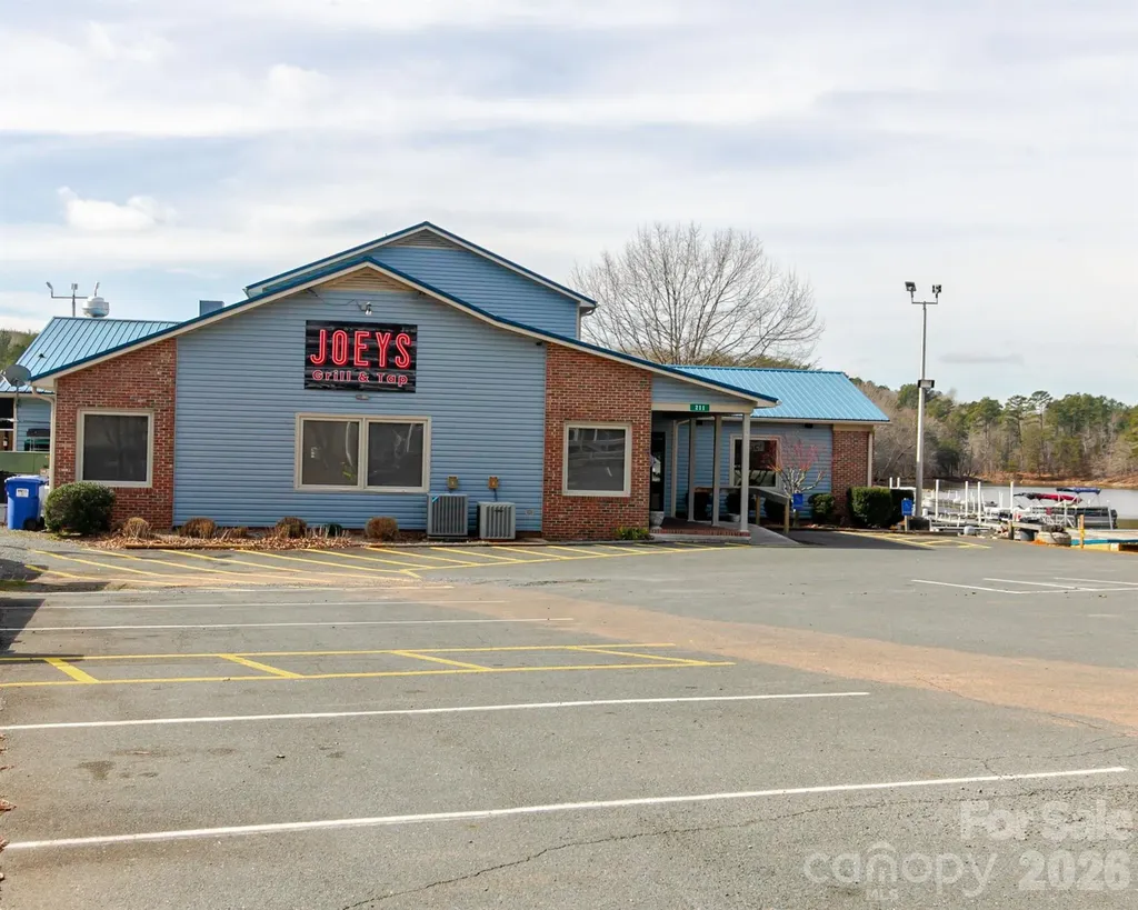 166 Badin Lake Circle New London NC 28127