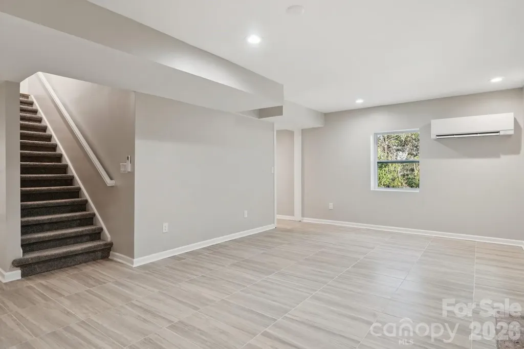 1216 Old Farm Road Charlotte NC 28226