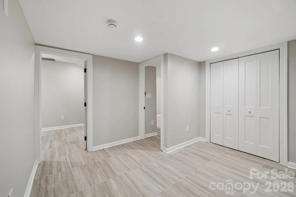 1216 Old Farm Road Charlotte NC 28226