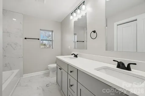 1216 Old Farm Road Charlotte NC 28226