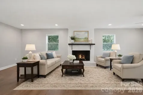 1216 Old Farm Road Charlotte NC 28226