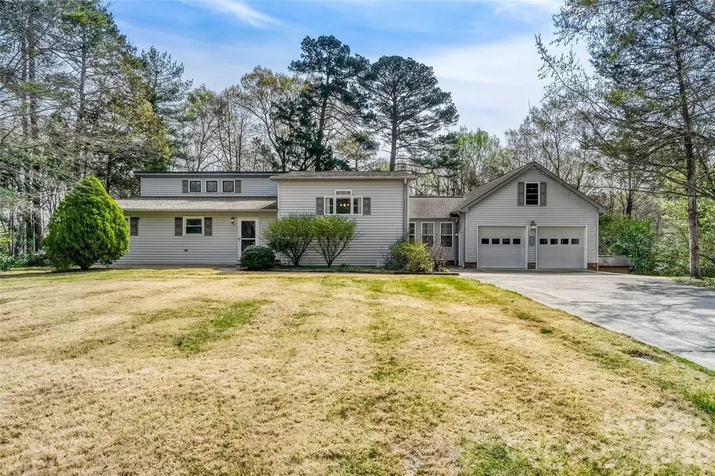 104 Mcarthur Avenue SE Concord NC 28025