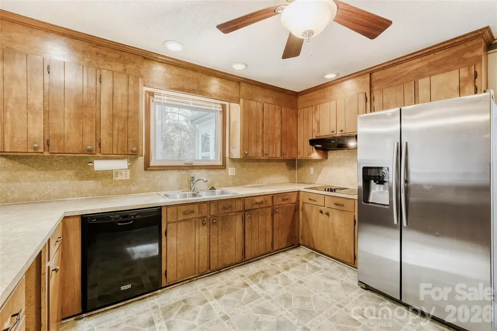 104 Mcarthur Avenue SE Concord NC 28025