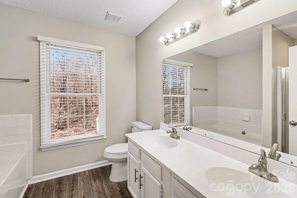 5932 Scots Bluff Drive Charlotte NC 28227