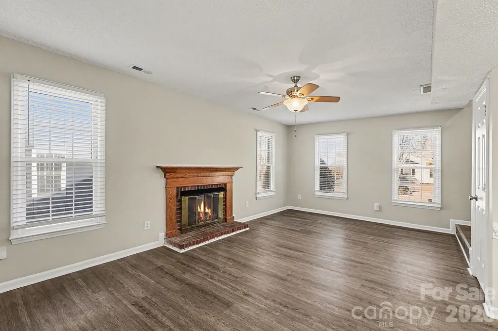 5932 Scots Bluff Drive Charlotte NC 28227