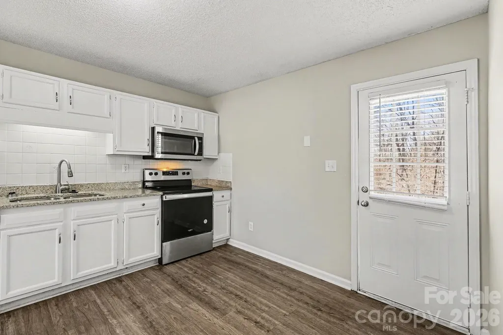 5932 Scots Bluff Drive Charlotte NC 28227