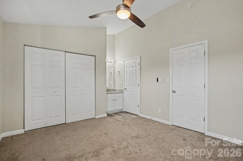 8221 Circle Tree Lane Charlotte NC 28277