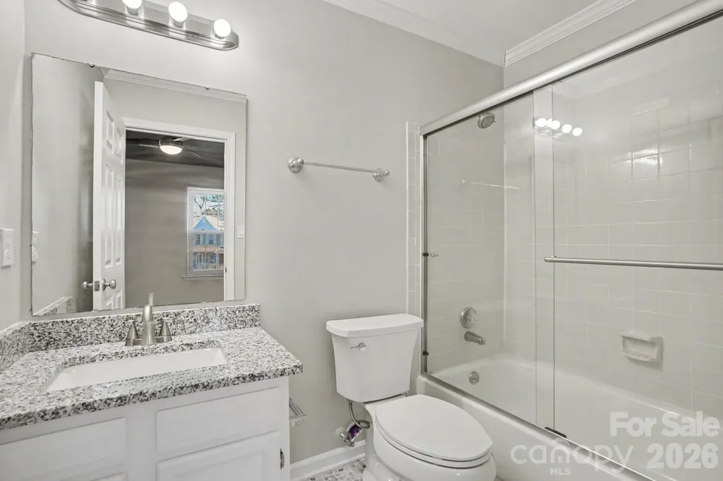 8221 Circle Tree Lane Charlotte NC 28277