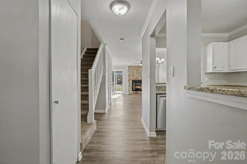 8221 Circle Tree Lane Charlotte NC 28277