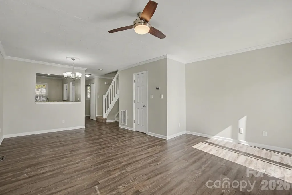 8221 Circle Tree Lane Charlotte NC 28277