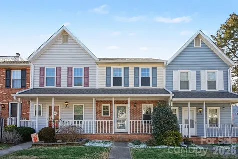 8221 Circle Tree Lane Charlotte NC 28277