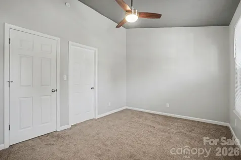 8221 Circle Tree Lane Charlotte NC 28277