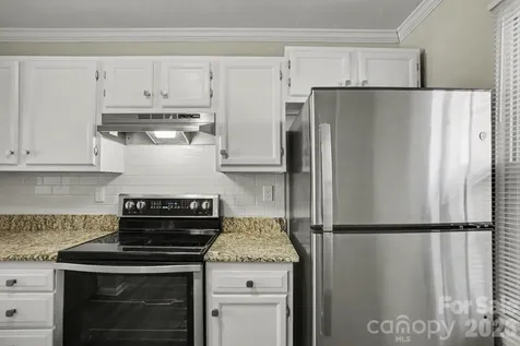 8221 Circle Tree Lane Charlotte NC 28277