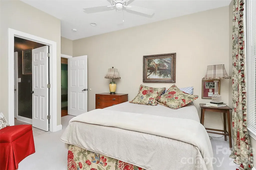 729 Lochaven Road Waxhaw NC 28173
