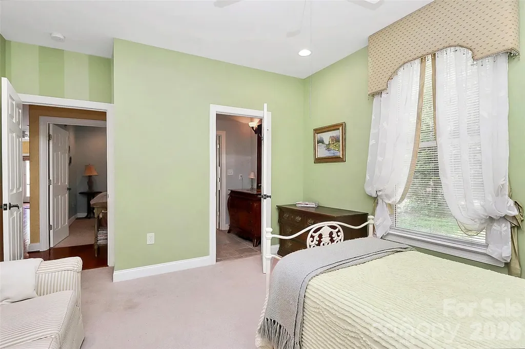 729 Lochaven Road Waxhaw NC 28173