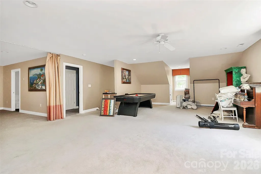 729 Lochaven Road Waxhaw NC 28173