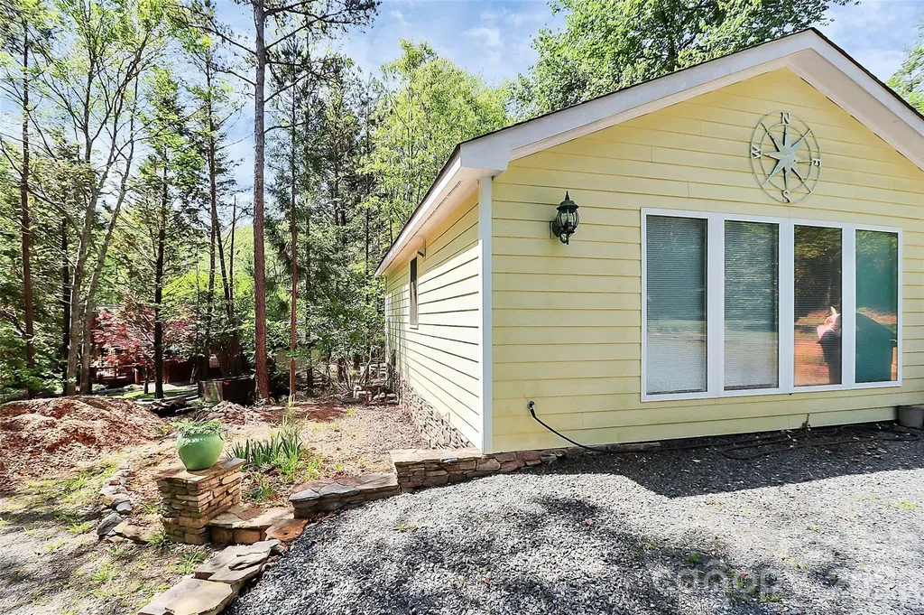 729 Lochaven Road Waxhaw NC 28173