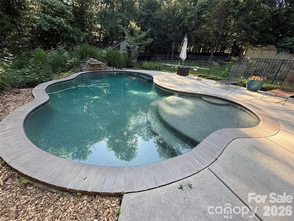729 Lochaven Road Waxhaw NC 28173