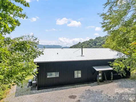 1225 Clark Road Clyde NC 28721